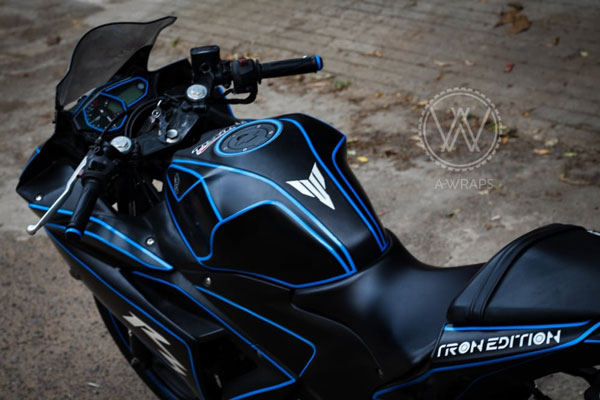 யமஹா ஒய்இசட்-ஆர்3 பைக்கை ட்ரான் பைக்காக மாற்றிய சென்னை நிறுவனம்... அசத்தல் புகைப்படம் உள்ளே!