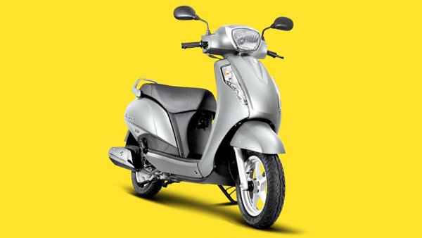 கார் வாங்கலியோ கார்... கூவி விற்கும் நிலைக்கு தள்ளப்பட்ட மாருதி!