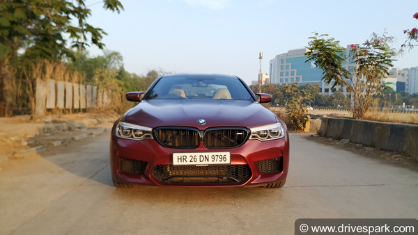தந்தை பரிசளித்த விலை உயர்ந்த BMW காரை ஆற்றில் தள்ளிய மகன்... ஏன் என தெரிந்தால் அதிர்ந்து விடுவீர்கள்
