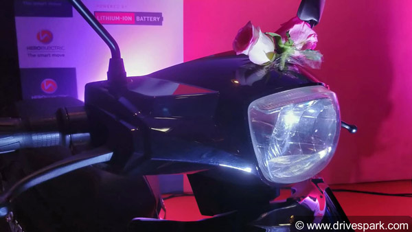 ஹீரோ டேஷ் எலெக்ட்ரிக் ஸ்கூட்டர்கள் அறிமுகம்... விலை மற்றும் முக்கிய தகவல்!