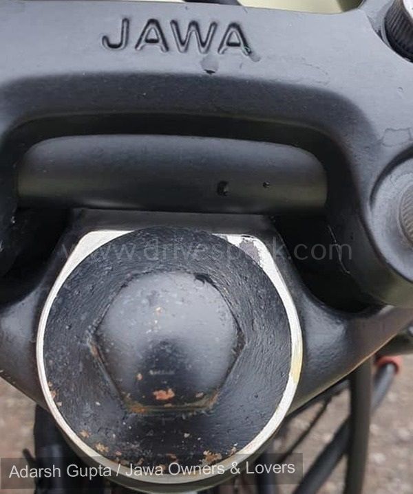 மற்றுமொரு ஜாவா பைக்கிலும் துருப் பிடித்ததால் அதிர்ச்சி... சமூக ஊடகங்களில் உரிமையாளர்கள் கொந்தளிப்பு!