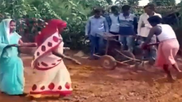 பள்ளி படிப்பை கூட தாண்டாமல் பிரம்மிக்க வைக்கும் கண்டுபிடிப்பு.. இந்தியா முழுக்க பிரபலமான ஏழை விவசாயி