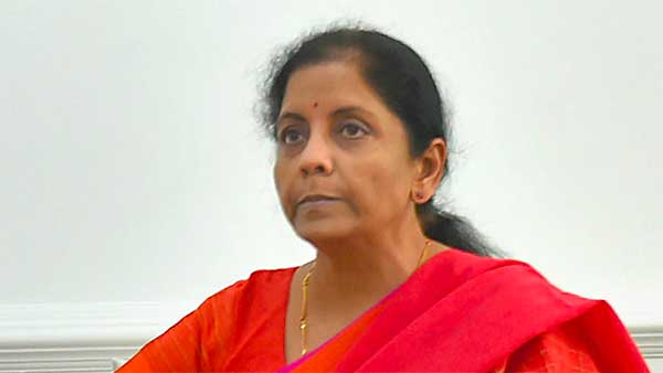 தொடர் சரிவில் ஆட்டோமொபைல் துறை... ஓலா, உபரை கை காட்டிய நிர்மலா சீத்தாராமன்!