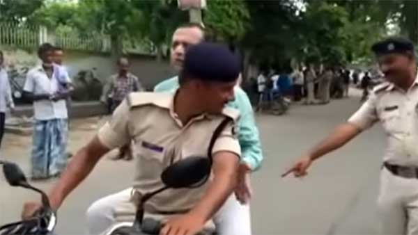 விதிமீறலில் ஈடுபட்ட மாவட்ட நீதிபதி: போலீஸாரின் அதிரடியால் அம்பலம்... என்ன செய்தார் என தெரிந்தால் கோபப்படுவீர்கள்!
