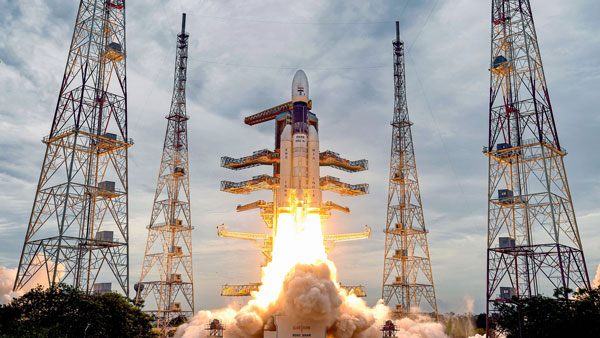 பிஎஸ்எல்வி ராக்கெட்டை கண்டு அலறும் அமெரிக்க ராக்கெட் நிறுவனங்கள்!