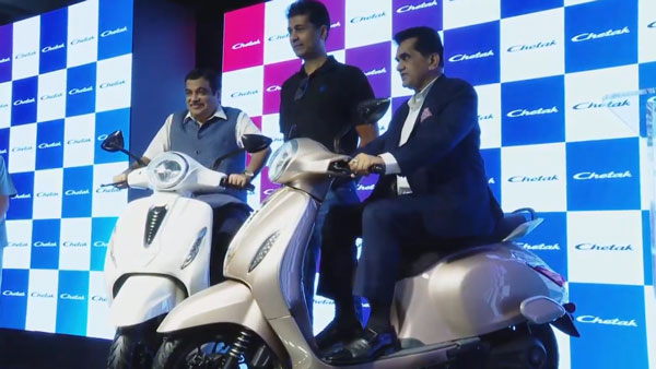 அசத்தும் அம்சங்களுடன் புதிய பஜாஜ் எலெக்ட்ரிக் ஸ்கூட்டர்!