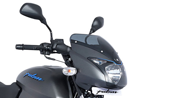 விற்பனையில் கலக்கும் குறைவான விலை பஜாஜ் பல்சர் பைக்!