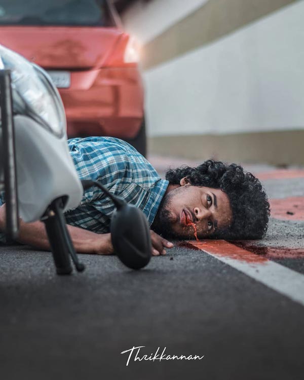மரண பயத்தை காட்டும் இந்த போட்டோக்களை பார்த்த பிறகும் சாலை விதிகளை மீறுவீங்க? கண்டிப்பா மாட்டீங்க