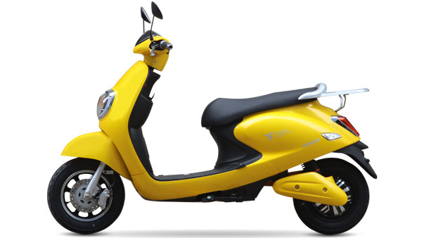 விழா காலத்தை முன்னிட்டு அதிரடியாக விலையை குறைத்த டெக்கோ எலக்ட்ரா... புதிய மின்சார ஸ்கூட்டரை வாங்க இதுவே சரியான நேரம்...
