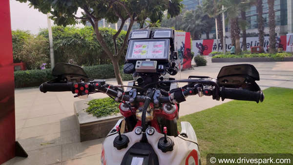 டக்கார் ராலியை கலக்கப்போகும் ஹீரோ மோட்டோகார்ப் அணி வீரர்கள் விபரம் வெளியீடு