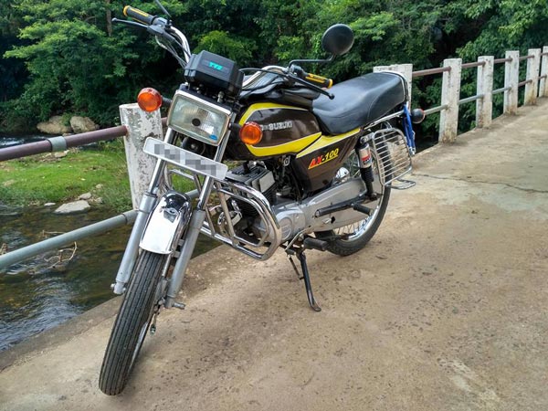 80's புள்ளிங்கோவின் கனவு... இந்தியாவின் முதல் 100 சிசி பைக் இதுதான்!