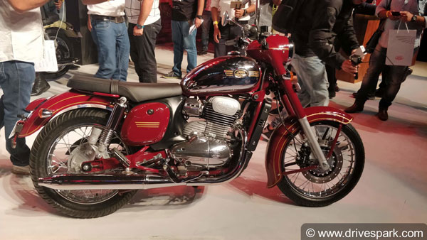 ஜாவா 300, ஜாவா 42 பைக்குகளில் பவர்ஃபுல்லான புதிய பிஎஸ்-6 எஞ்சின்!