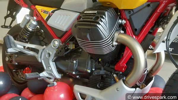 இத்தாலியன் ஸ்டைலில் மோட்டோ குஸ்ஸி வி85 டிடி அட்வென்ஜர் பைக்... டெலிவரி ஆரம்பமானது