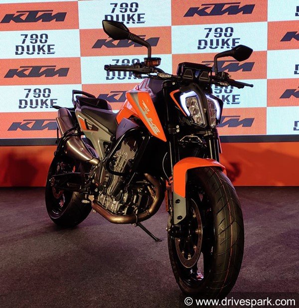 2019ல் கூகுளில் அதிகம் பேர் தேடிய மோட்டார்சைக்கிள்கள் இவை தான்...
