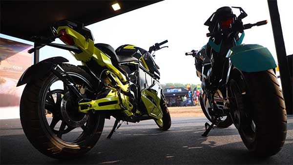 தோற்றத்திலும், செயல்திறனிலும் மிரட்டும் புதிய ஆர்க்ஸா மண்டிஸ் எலெக்ட்ரிக் பைக்!