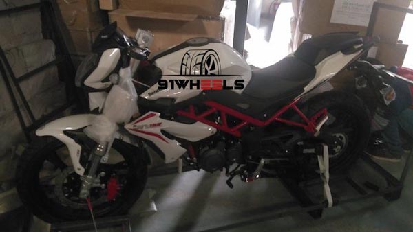 கேடிஎம் 125 ட்யூக் பைக்கிற்கு போட்டியாக வருகிறது புதிய பெனெல்லி பைக்?