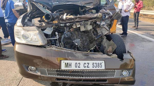 கார் விபத்தில் காயமடைந்த பிரபல நடிகை... யார் என்று தெரிந்தால் நொறுங்கி போயிருவீங்க...