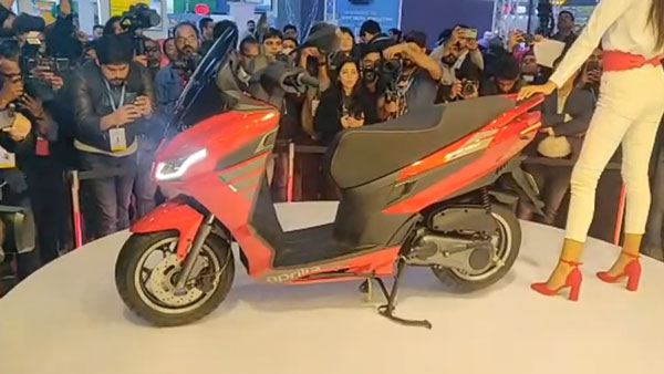 பர்க்மேனுக்கு போட்டியாக மலிவு விலை மேக்ஸி ஸ்கூட்டரை களமிறக்கும் அப்ரில்லா... புள்ளிங்கோக்களை கவர அதிரடி...