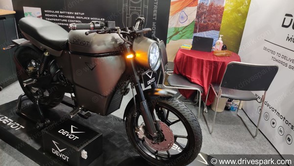 கொழு கொழு ஃபேட் பாயாக காட்சியளித்த வித்தியாசமான மின்சார பைக்... இதோட ஸ்டைலே வேற ரேஞ்ச்..!