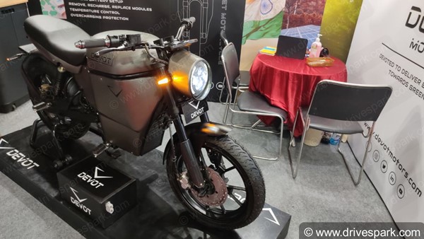 கொழு கொழு ஃபேட் பாயாக காட்சியளித்த வித்தியாசமான மின்சார பைக்... இதோட ஸ்டைலே வேற ரேஞ்ச்..!