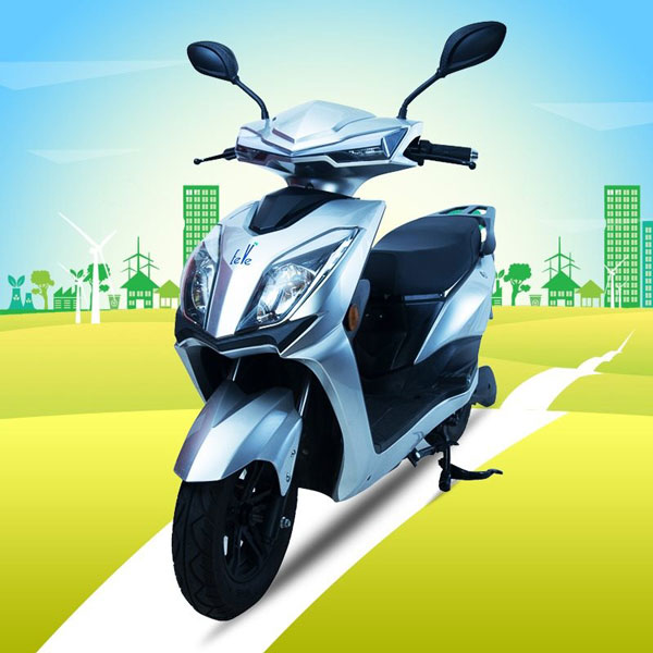 ரெட்ரோ ஸ்டைல் ஸ்கூட்டர் - ஸ்போர்ட்டி லுக் பைக்... மின்சார தரத்தில் அறிமுகம் செய்த ஈவீ இந்தியா...!