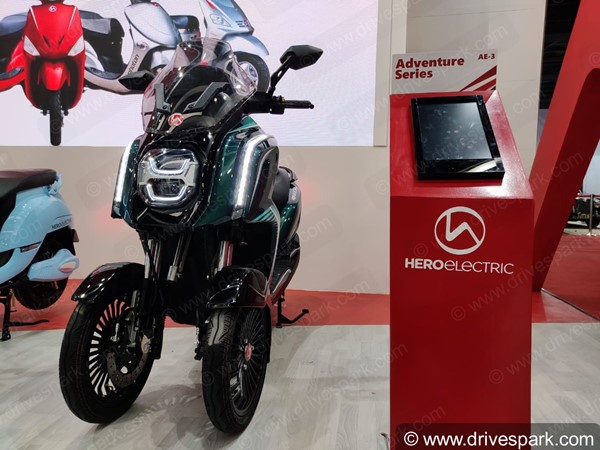 ஆட்டோ எக்ஸ்போவில் அசத்தும் ஹீரோவின் மூன்று சக்கர எலெக்ட்ரிக் ஸ்கூட்டர்!