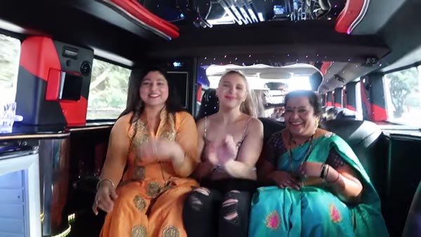 கனவில்கூட நினைத்து பார்க்க முடியாத ஹம்மர் லிமோசைன் காரில் பயணித்த இந்தியர்கள்... எப்படி தெரியுமா..?