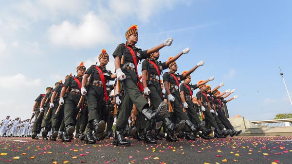 கொரோனா வைரசுக்கு எதிரான போர்... வல்லரசு நாடுகளே திணறும் நிலையில் இந்திய ராணுவம் செய்த மாஸான காரியம்
