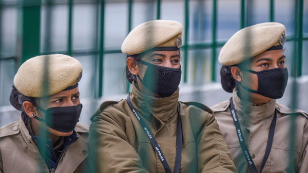 வேகமாக பரவும் கொரோனா... வெளியானது முக்கிய அறிவிப்பு... தமிழக மக்கள் இனி கவனமாக இருக்க வேண்டும்