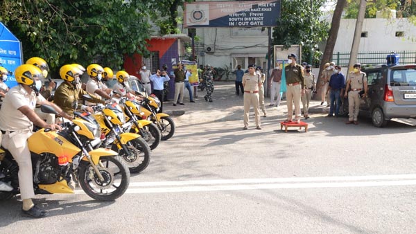 கொரோனாவிற்கு எதிரான போராட்டம்: சிறப்பு படையை உருவாக்கும் டெல்லி போலீஸ்.. இனி ஓடவும் முடியாது ஒளியவும் முடியாது..