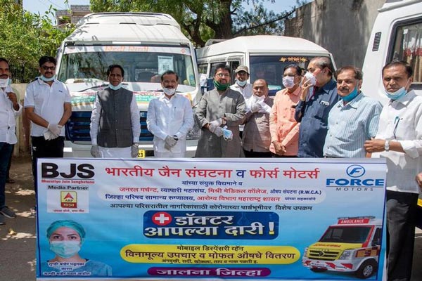 வீட்டிற்கே சென்று மக்களை பரிசோதிக்கும் பிரபல கார் தயாரிப்பு நிறுவனம்...