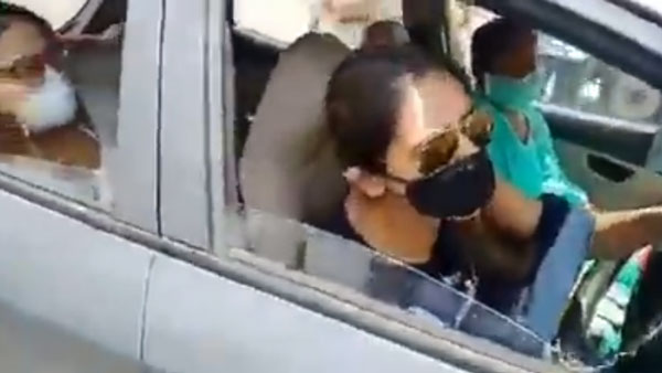 நடு ரோட்டில் கதறி அழுத இளம்பெண்.. இதற்காகதான் இந்த நாடகமா! என்னம்மா இப்படி பண்றீங்களேமா...