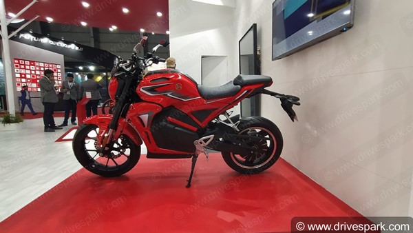 கொரோனா உக்கிரம்: கெத்தான ஹீரோவின் எலெக்ட்ரிக் பைக் எப்போது வரும்?