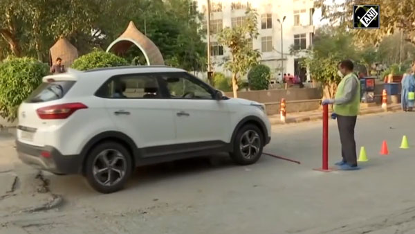 தலைவிரித்தாடும் கொரோனா வைரஸ்.. புது வகை டெஸ்டிங் லேப்பை கையாளும் பிரபல நிறுவனம்...