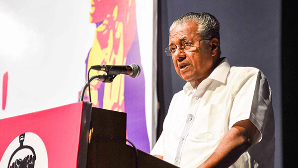 தனியார் வாகனங்கள் இயங்க அனுமதி... விதிகளை தளர்த்திய கேரளா!