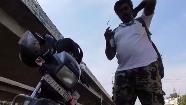 சாப்பாடு இல்லாமல் 2,300 கிமீ பைக்கில் பயணித்த இன்ஜினியர்... காரணத்தை கேட்டு கண் கலங்கிய தமிழகம்...