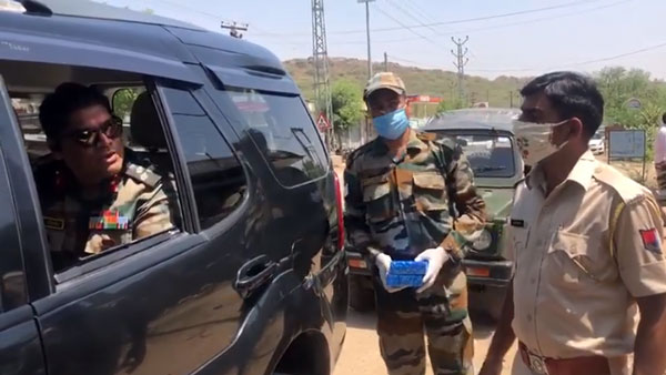ஜெய்ஹிந்த்... காவல் துறையை மகிழ்ச்சியில் திக்குமுக்காட வைத்த இந்திய ராணுவம்... என்னனு தெரியுமா?