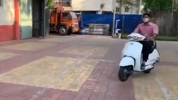 மின்சார ஸ்கூட்டர் அவதாரம் எடுத்த ஹோண்டா ஆக்டிவா... இதுதான் இந்தியாவின் முதல் மின்சார ஆக்டிவா!