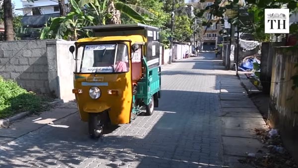கேரளாவை கலக்கும் புதுமை பெண்கள்... இந்தியாவின் முன்னணி தொழிலதிபரே அசந்து போய்ட்டாரு... ஏன் தெரியுமா?