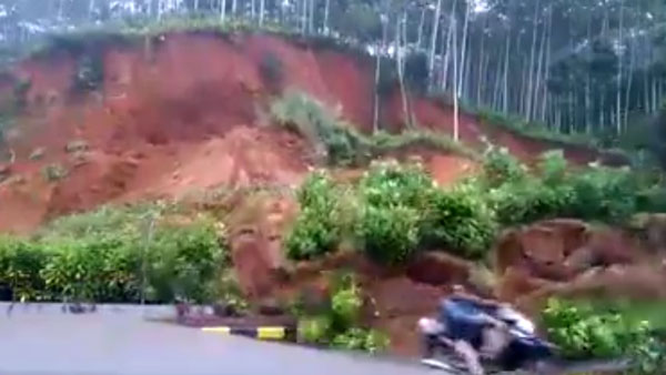 நம்பவே முடியல... சிசிடிவி கேமராவில் சிக்கிய அதிசய சம்பவம்... என்னனு தெரிஞ்சா அசந்து போய்ருவீங்க...