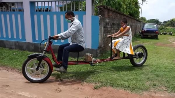 டிவி பழுது பார்ப்பவர் உருவாக்கிய 'சமூக இடைவெளி' மின்சார பைக்.. எதையும் சாதிக்க திறன் மட்டும் போதும்..!