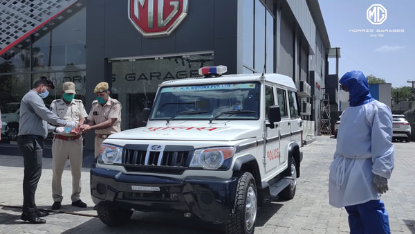 இப்படியொரு மரியாதையை யாரும் வழங்கியிருக்க மாட்டாங்க... உயிரை பணயம் வைத்து உழைப்பவர்களை பாராட்டிய எம்ஜி!