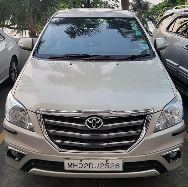 ரூ. 8 கோடி மதிப்புள்ள ரோல்ஸ் ராய்ஸ் கோஸ்ட்... மிக மலிவான விலையில் வாங்கிய ராஜஸ்தான் தொழிலதிபர்... எப்படி தெரியுமா?