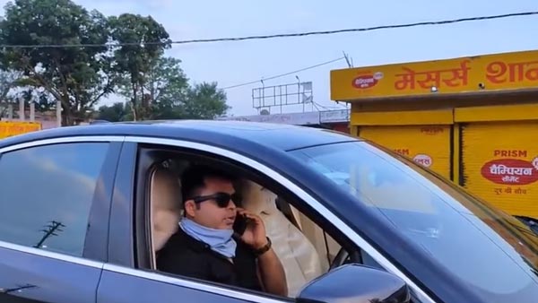 1 கோடி ரூபாய் காரில் வந்தவருக்கு அபராதம்! என்ன செய்தார்? என தெரிந்தால் விழுந்து விழுந்து சிரிப்பீங்க