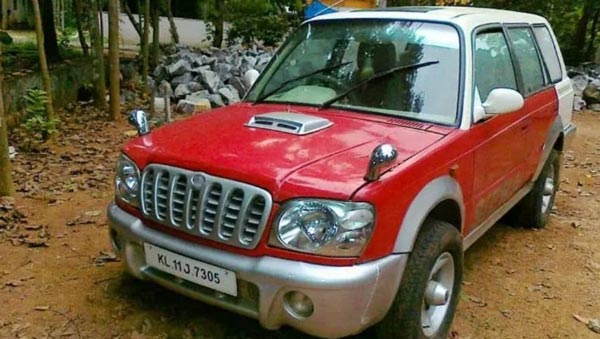 மூன்று கார்களின் கலவையில் ஒரு எஸ்யூவி கார்... மீண்டும் மாஸ் காட்டியுள்ள கேரள சேத்தன்கள்...