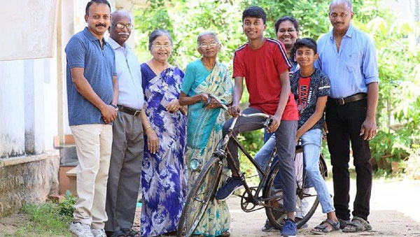 70 வருடங்கள்... குடும்பத்தில் ஒருவராகவே மாறிய சைக்கிள்... மிதிவண்டிக்கு இப்படி ஒரு கதையா?