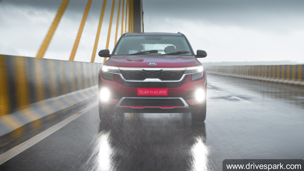 கியா செல்டோஸ் காரின் விலை குறைவான வேரியண்ட்டுகளில் கூடுதல் வசதிகள் அறிமுகம்!
