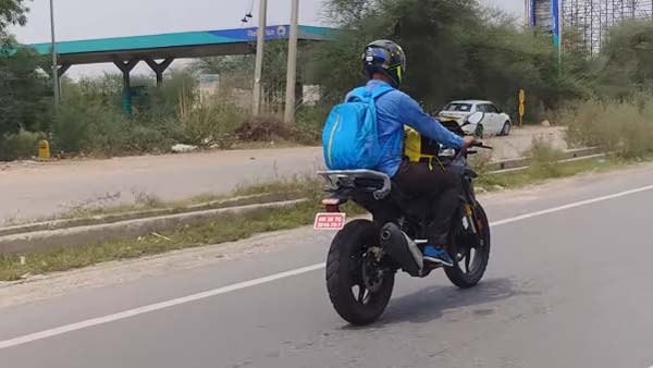 கேடிஎம் 390 அட்வென்ஜெர் பைக்கின் போட்டி மாடல்... 2021 பிஎம்டபிள்யூ ஜி310 ஜிஎஸ் சோதனை ஓட்டம்...