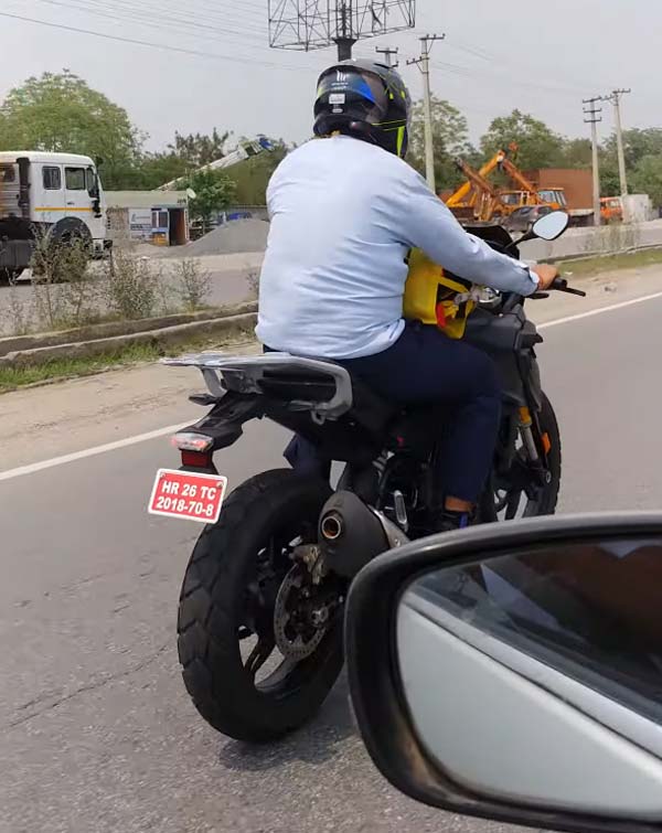 கேடிஎம் 390 அட்வென்ஜெர் பைக்கின் போட்டி மாடல்... 2021 பிஎம்டபிள்யூ ஜி310 ஜிஎஸ் சோதனை ஓட்டம்...