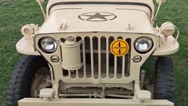 மீண்டும் உயிர் பெற்ற 1946 ஃபோர்டு ஜீப்... கண்களை கொள்ளையடிக்கும் புதிய ஸ்டைல்... வீடியோ!